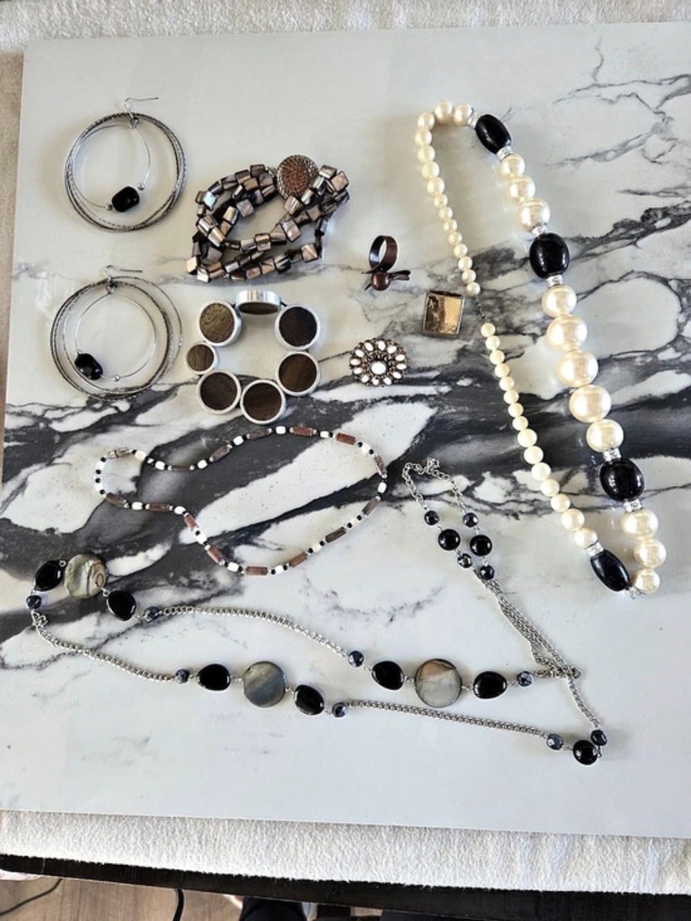 Mixed Lot of 9 Fashion Jewelry Pieces - Pearls, Stone, Wood Boho Style